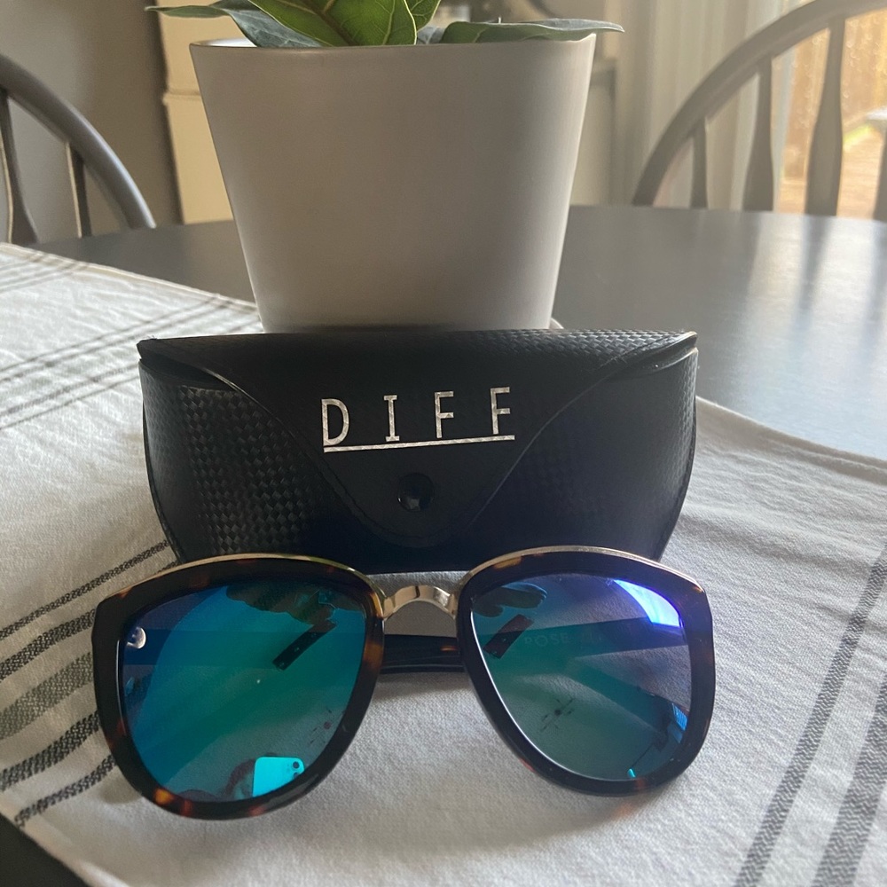 Diff Eyewear Sunglasses